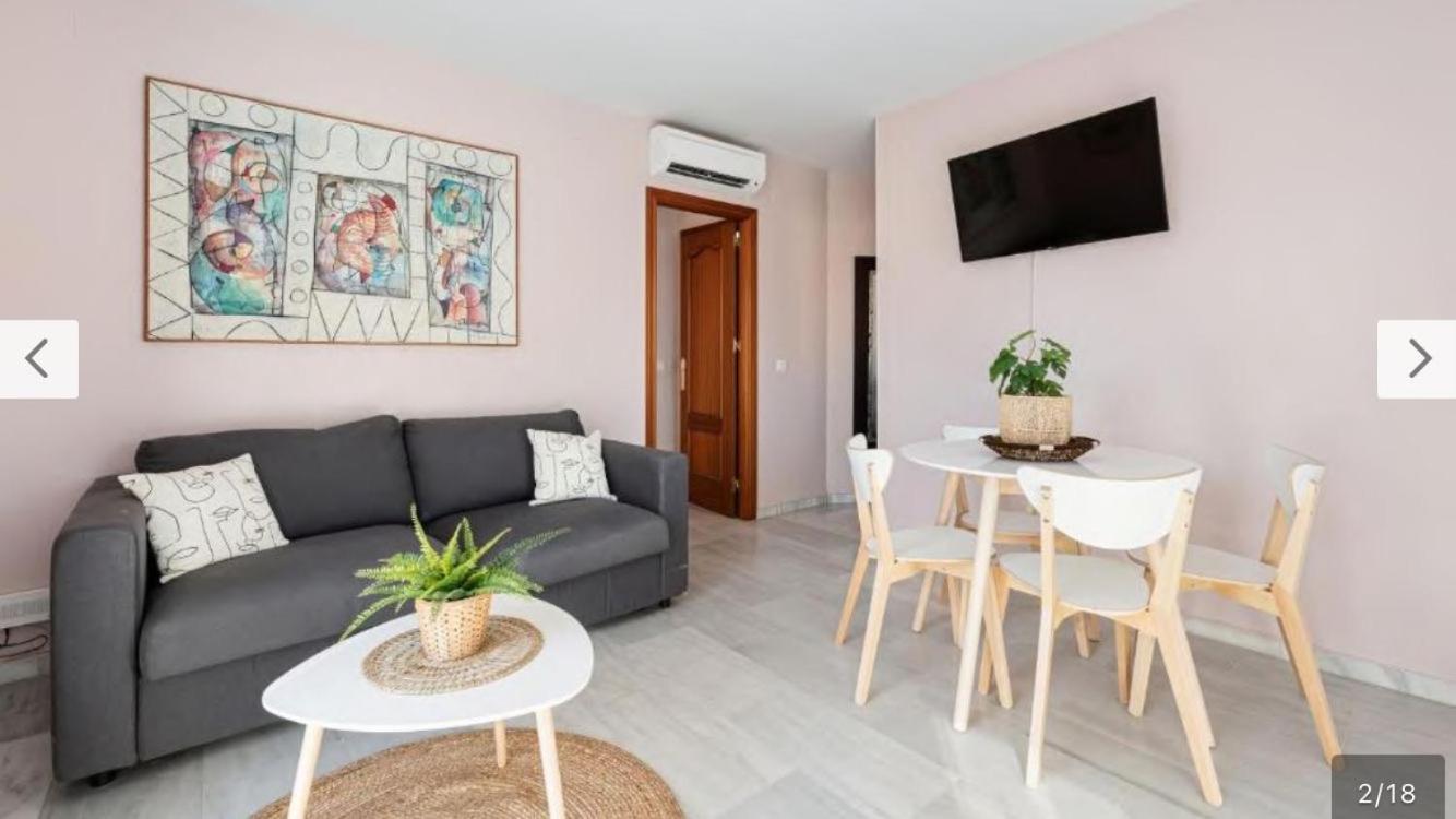 Luis Braille Apt Malaga Zewnętrze zdjęcie